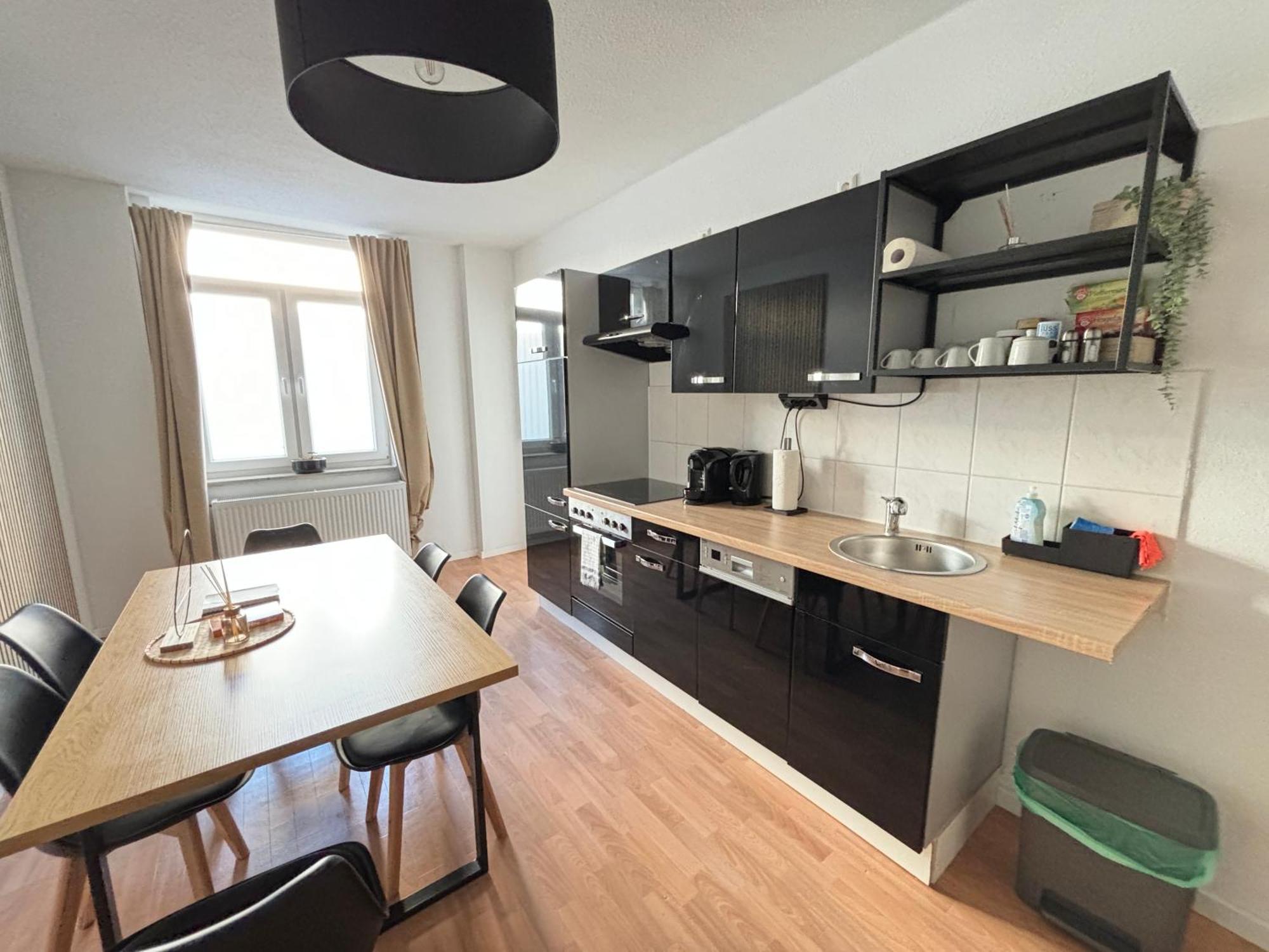 150Qm - 5 Rooms - Free Parking - Mallibase Apartments Hannover Luaran gambar